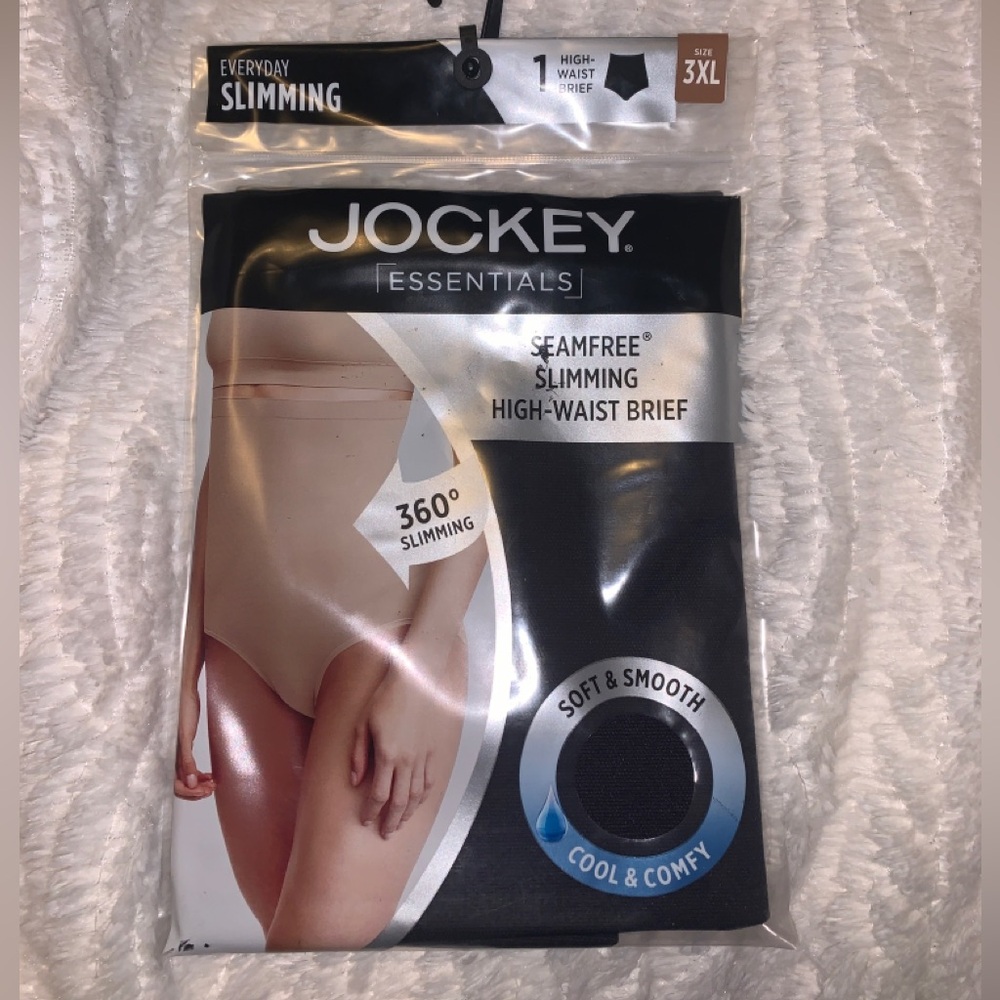 JOCKEY ESSENTIALS